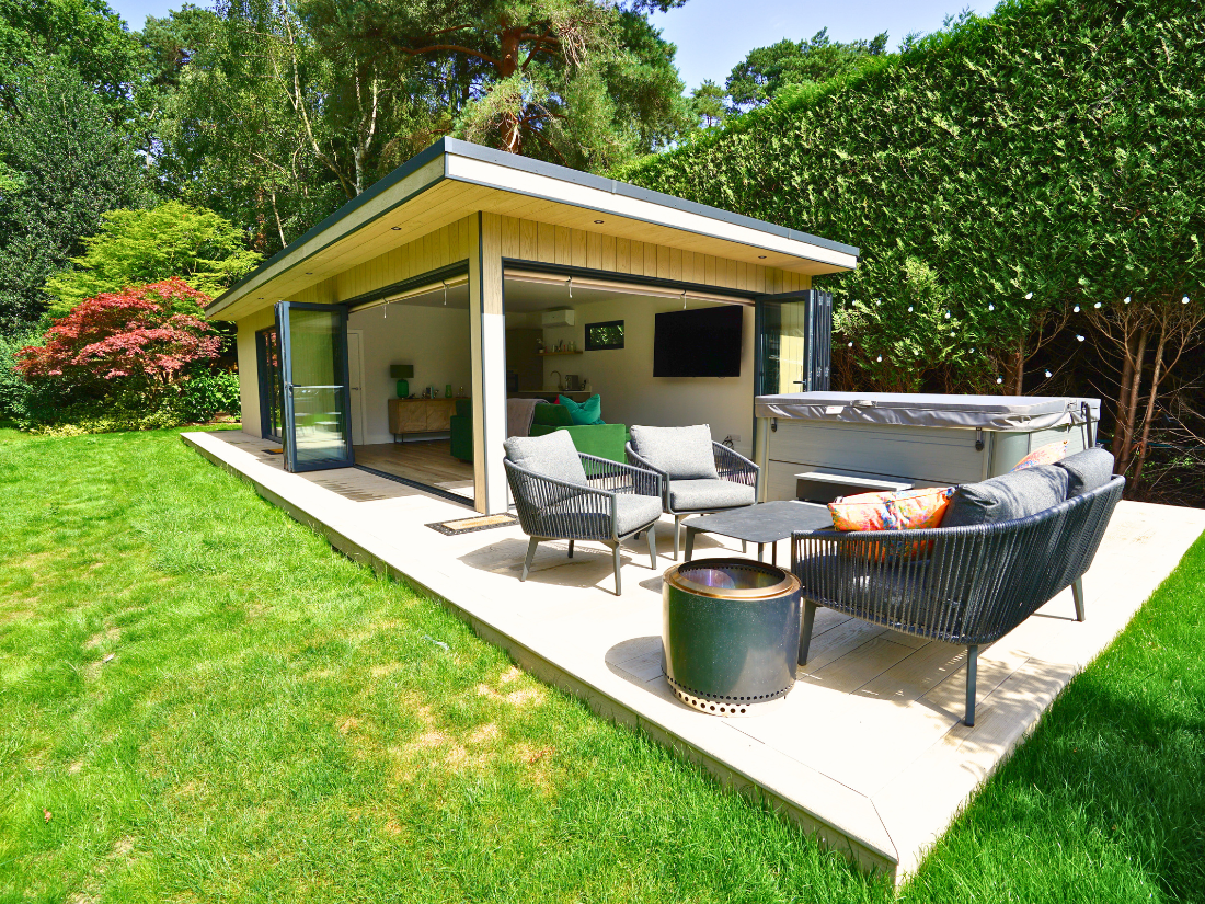 InFrame Garden Room 2